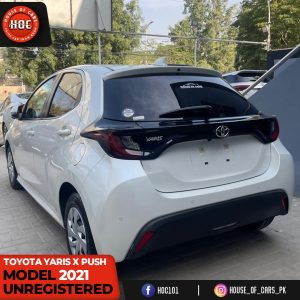 TOYOTA YARIS X PUSH - Image 9